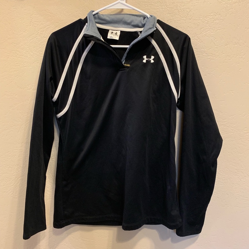 Under Armour pullover